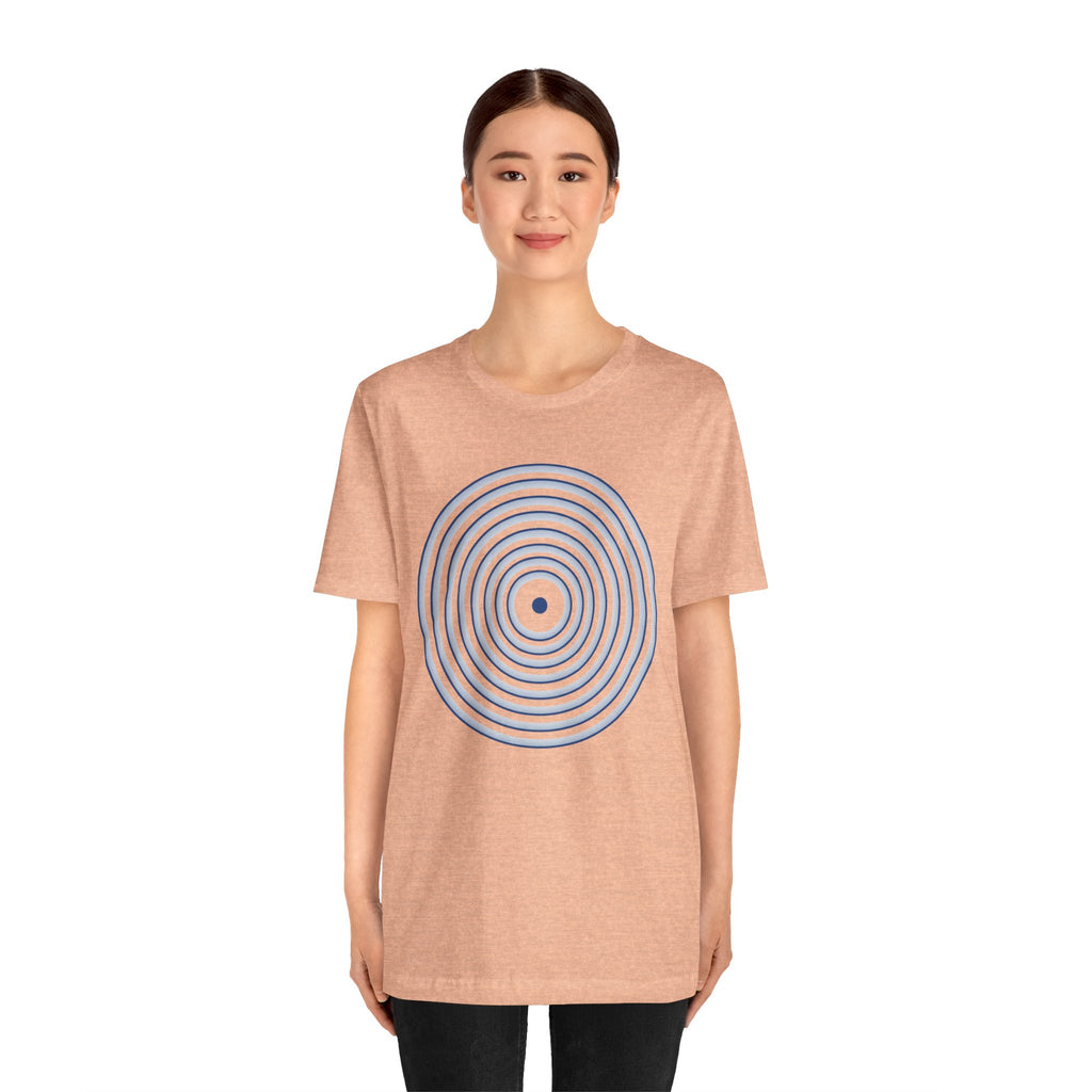 Concentric Circle Graphic Tee – Minimalist Retro Target Design