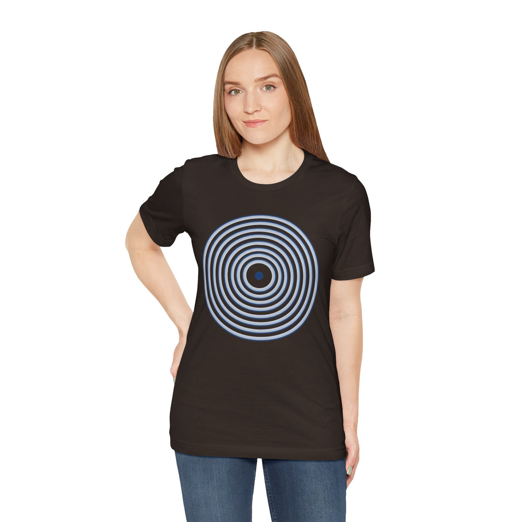 Concentric Circle Graphic Tee – Minimalist Retro Target Design