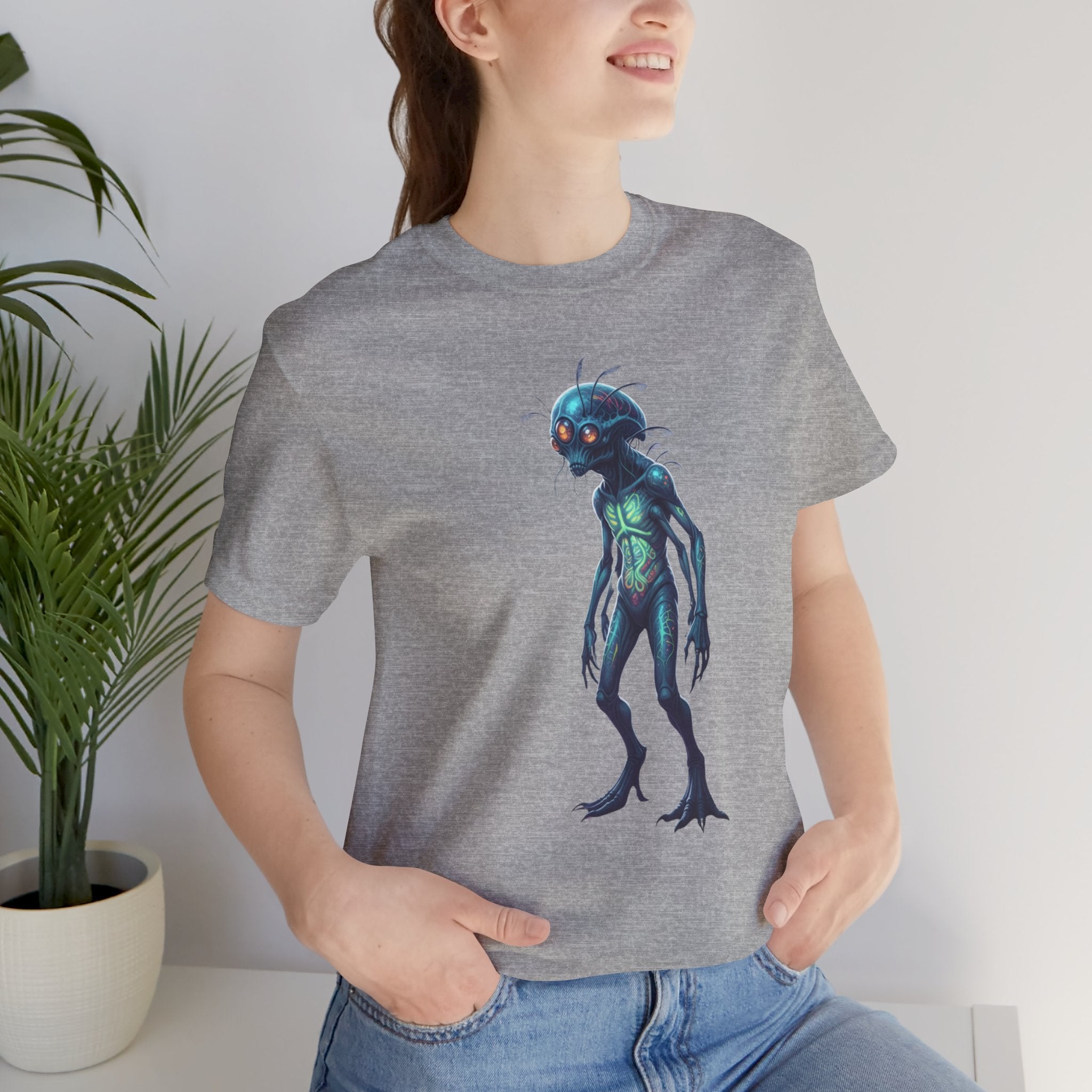 Alien Creature Graphic Tee — Sci‑Fi Monster T‑Shirt