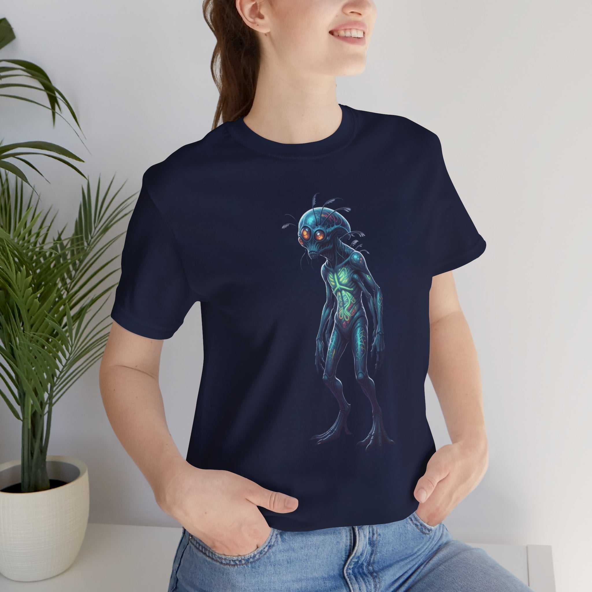 Alien Creature Graphic Tee — Sci‑Fi Monster T‑Shirt