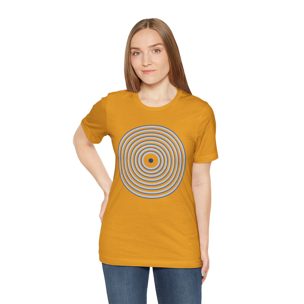 Concentric Circle Graphic Tee – Minimalist Retro Target Design