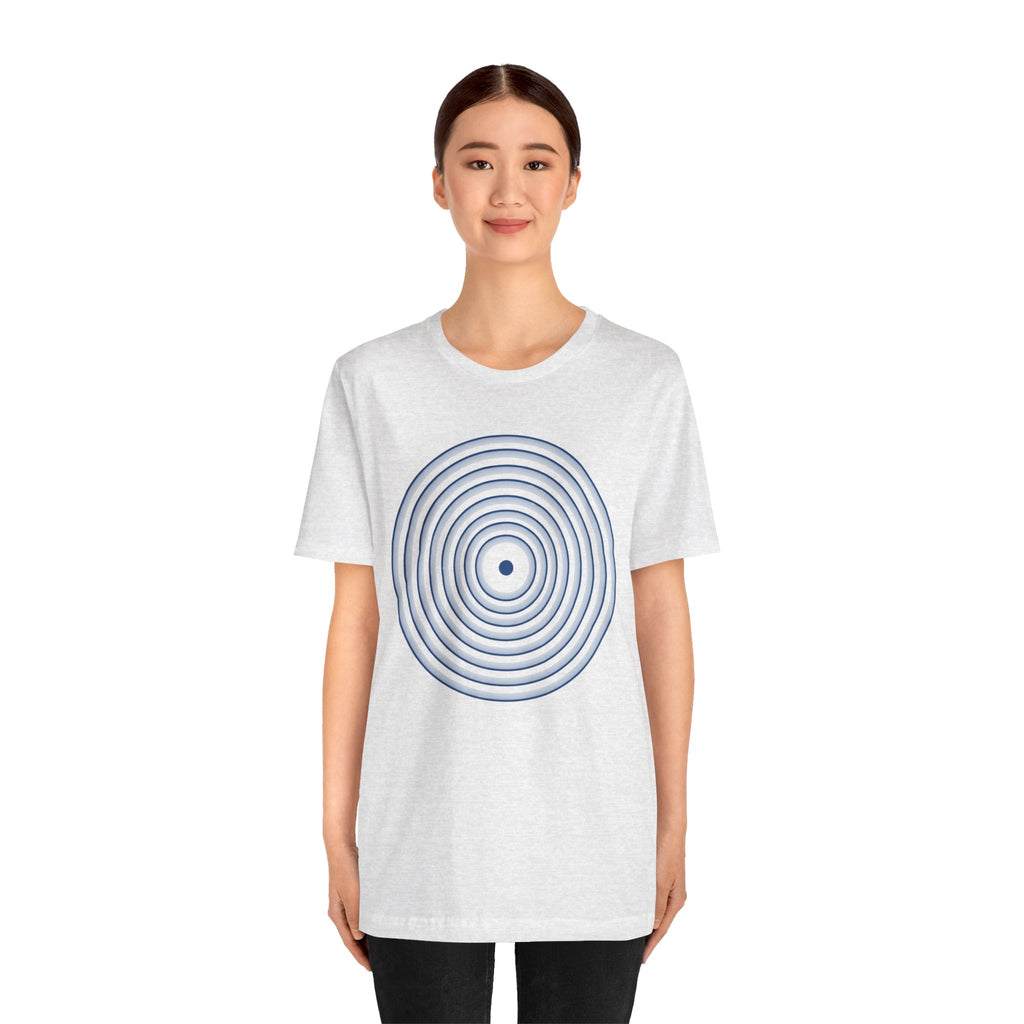 Concentric Circle Graphic Tee – Minimalist Retro Target Design