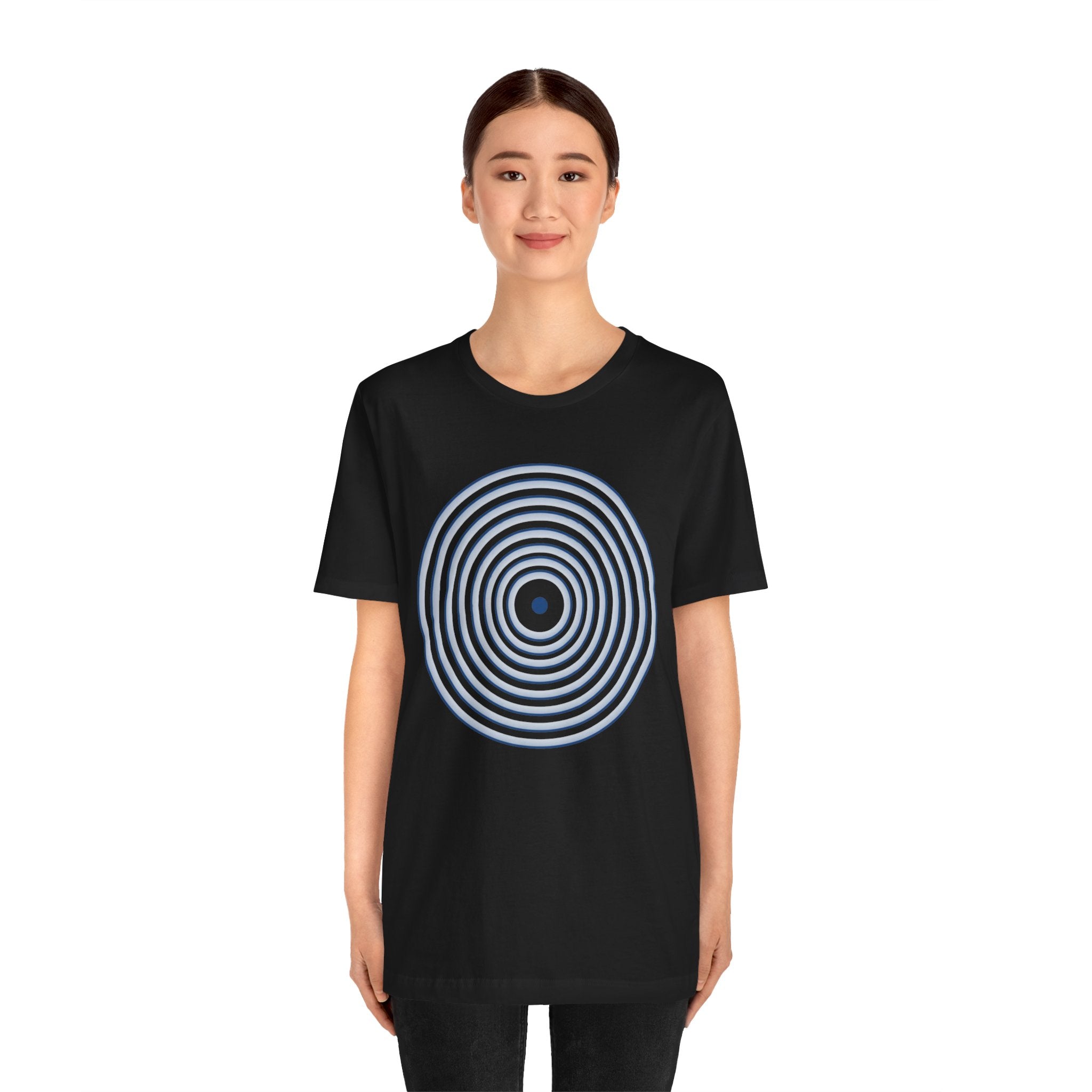 Concentric Circle Graphic Tee – Minimalist Retro Target Design