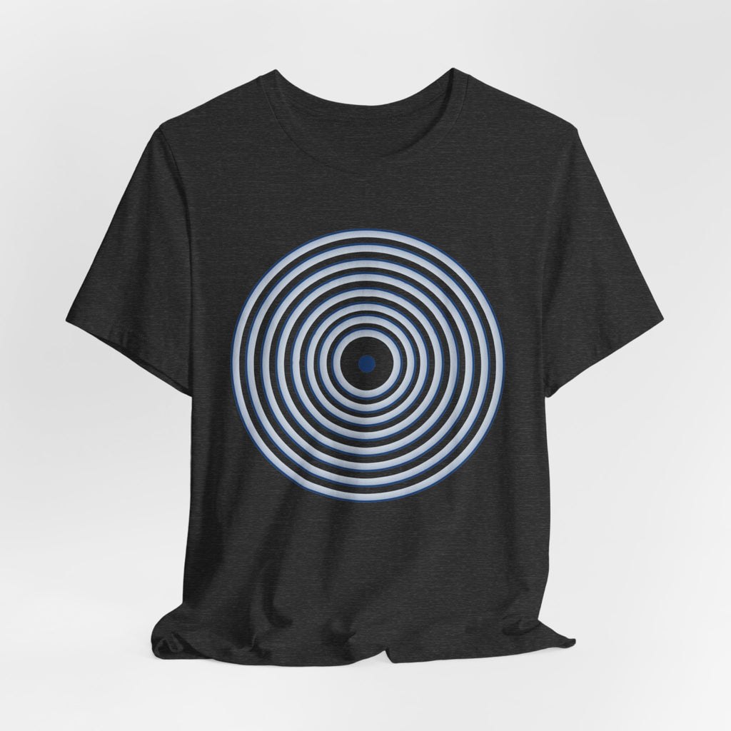 Concentric Circle Graphic Tee – Minimalist Retro Target Design