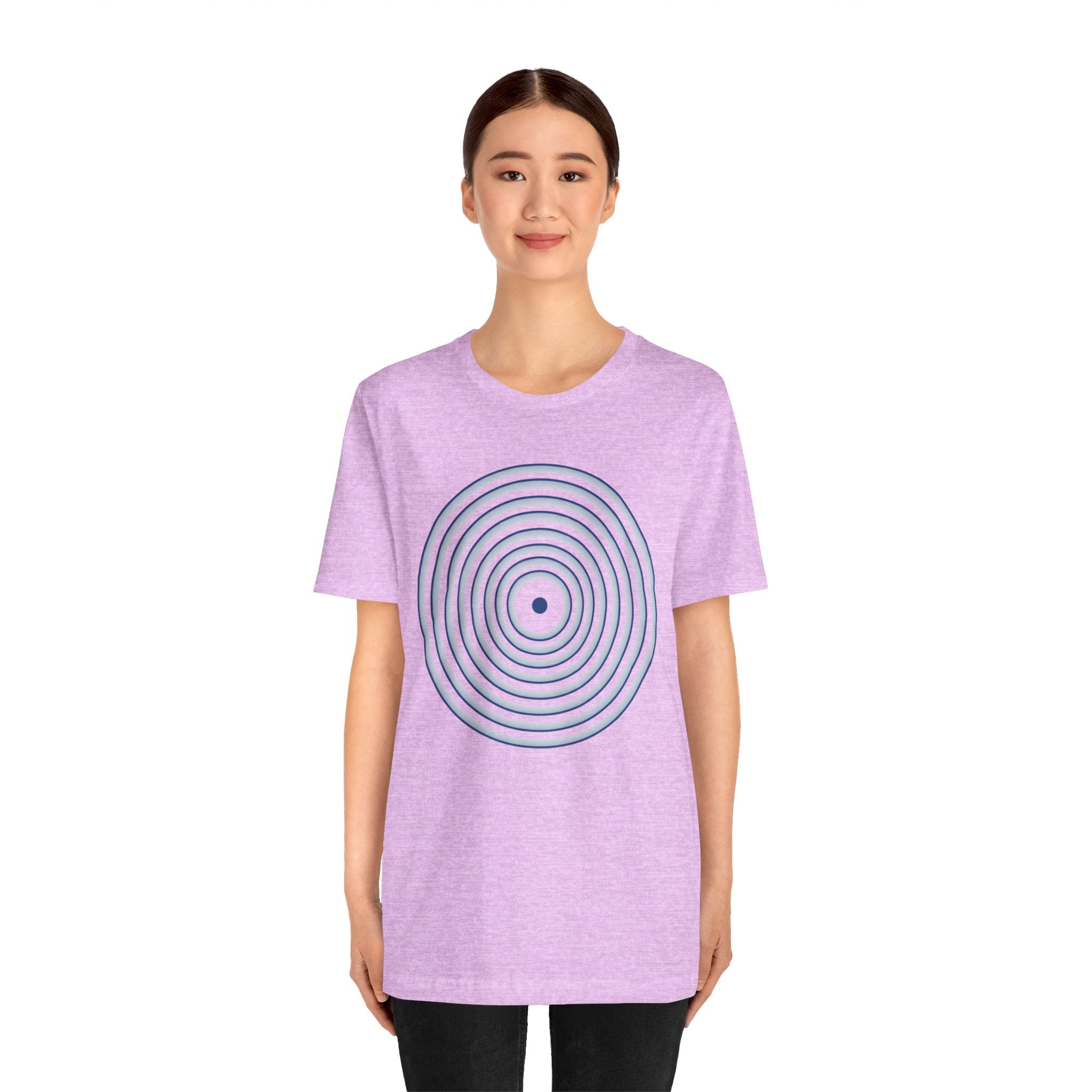 Concentric Circle Graphic Tee – Minimalist Retro Target Design