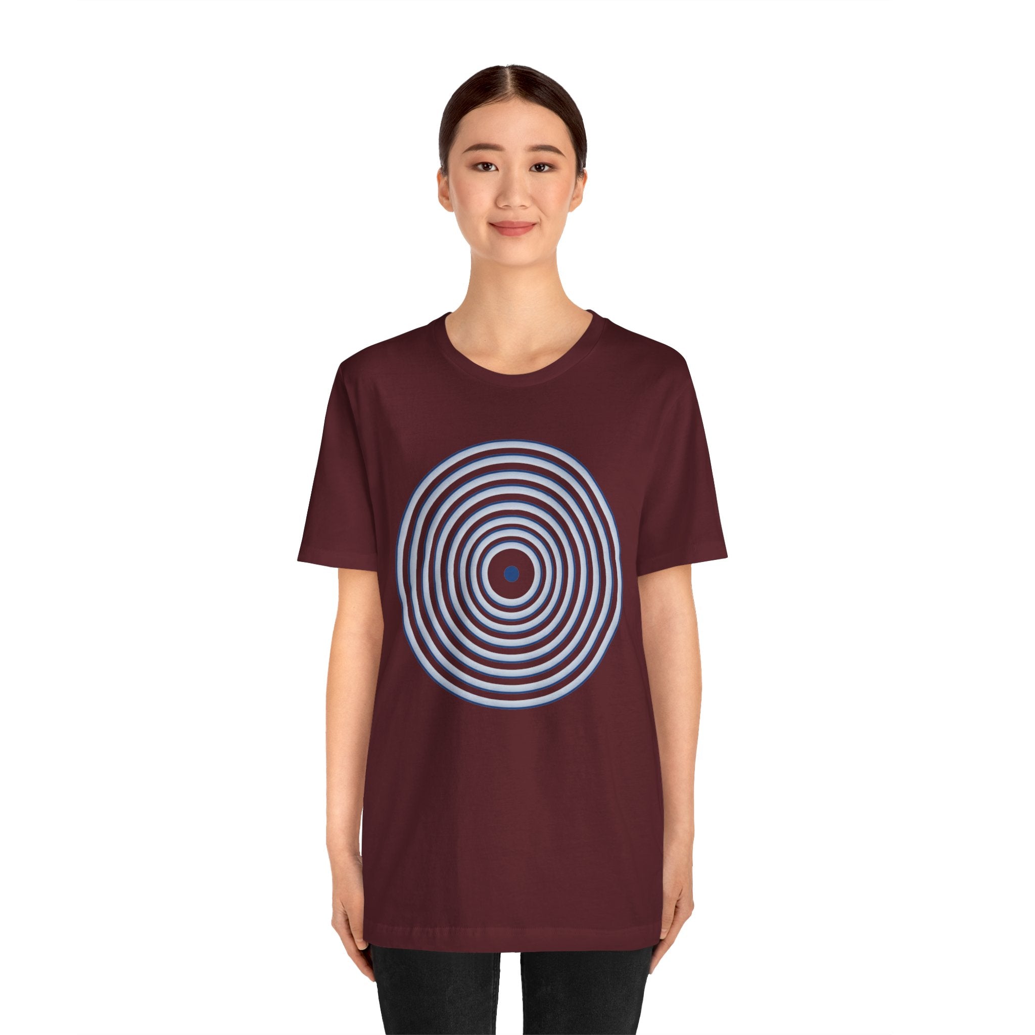 Concentric Circle Graphic Tee – Minimalist Retro Target Design