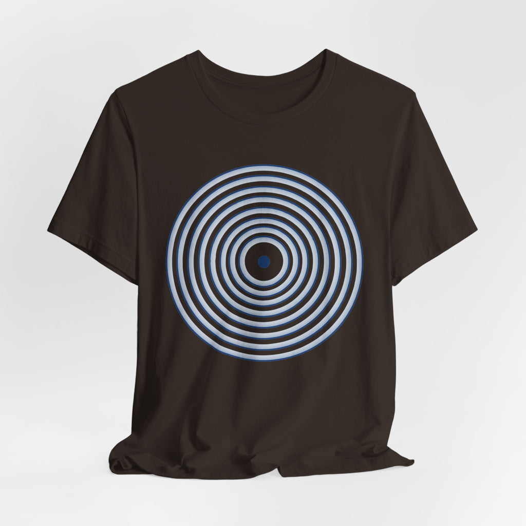 Concentric Circle Graphic Tee – Minimalist Retro Target Design