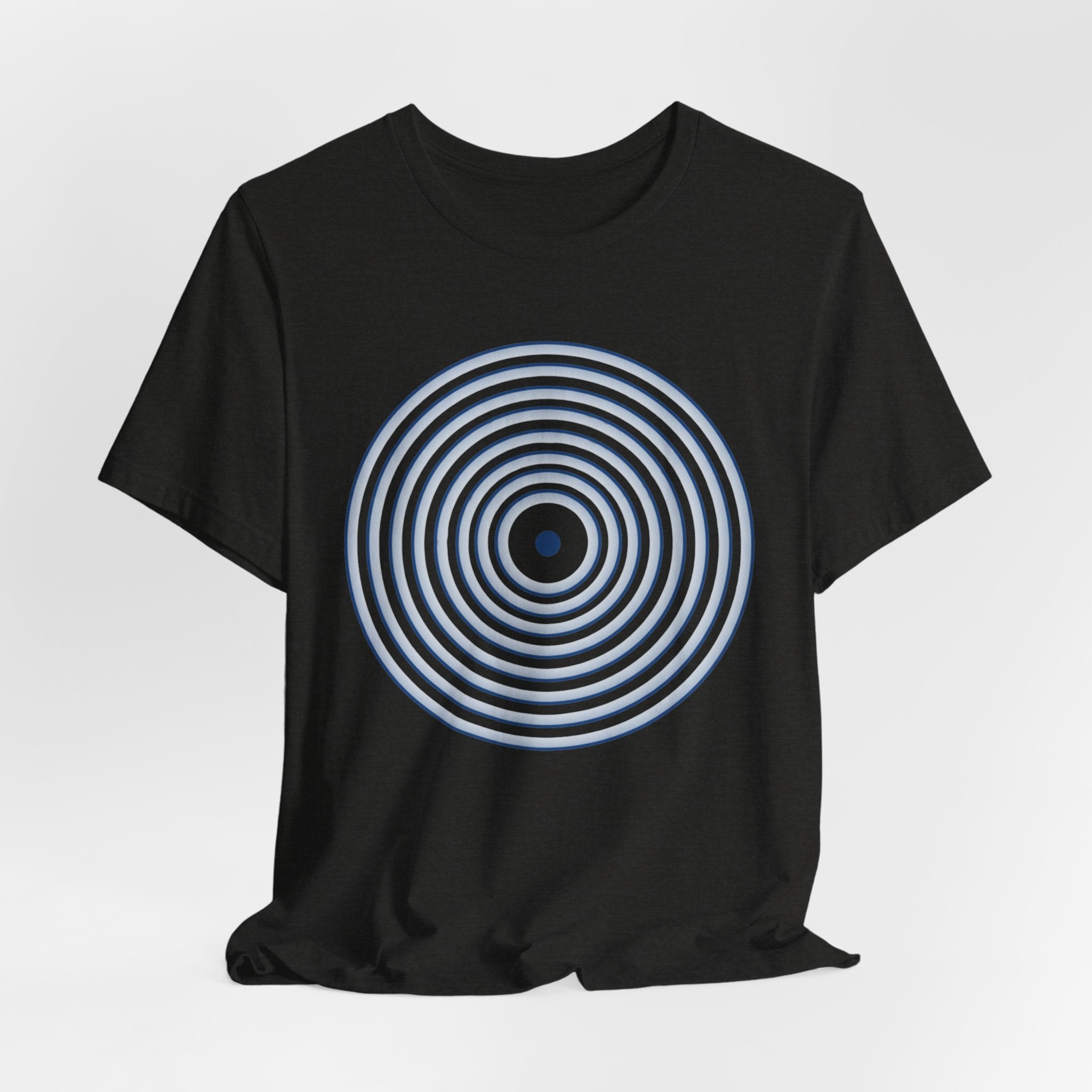 Concentric Circle Graphic Tee – Minimalist Retro Target Design