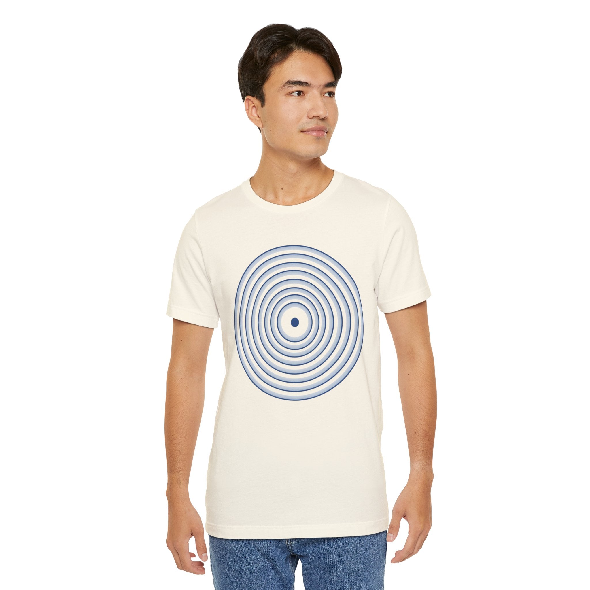 Concentric Circle Graphic Tee – Minimalist Retro Target Design