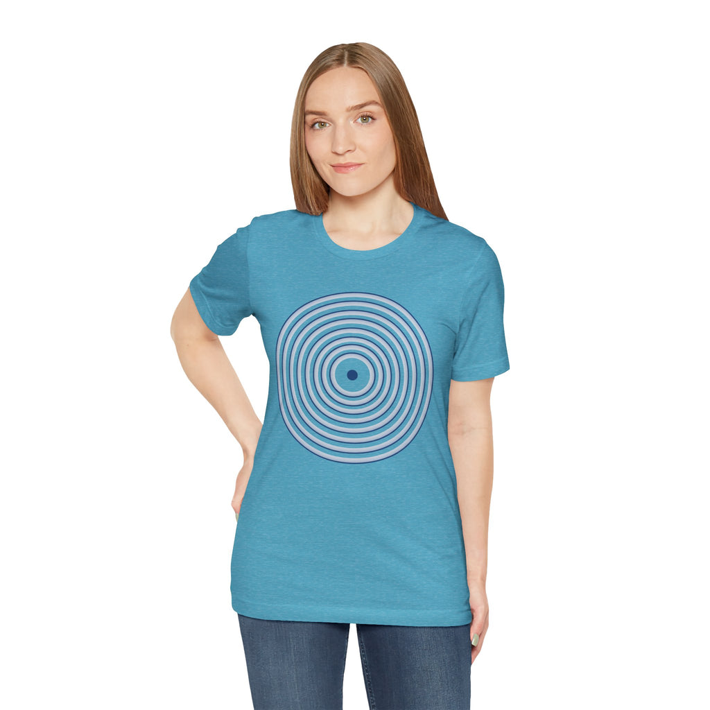 Concentric Circle Graphic Tee – Minimalist Retro Target Design